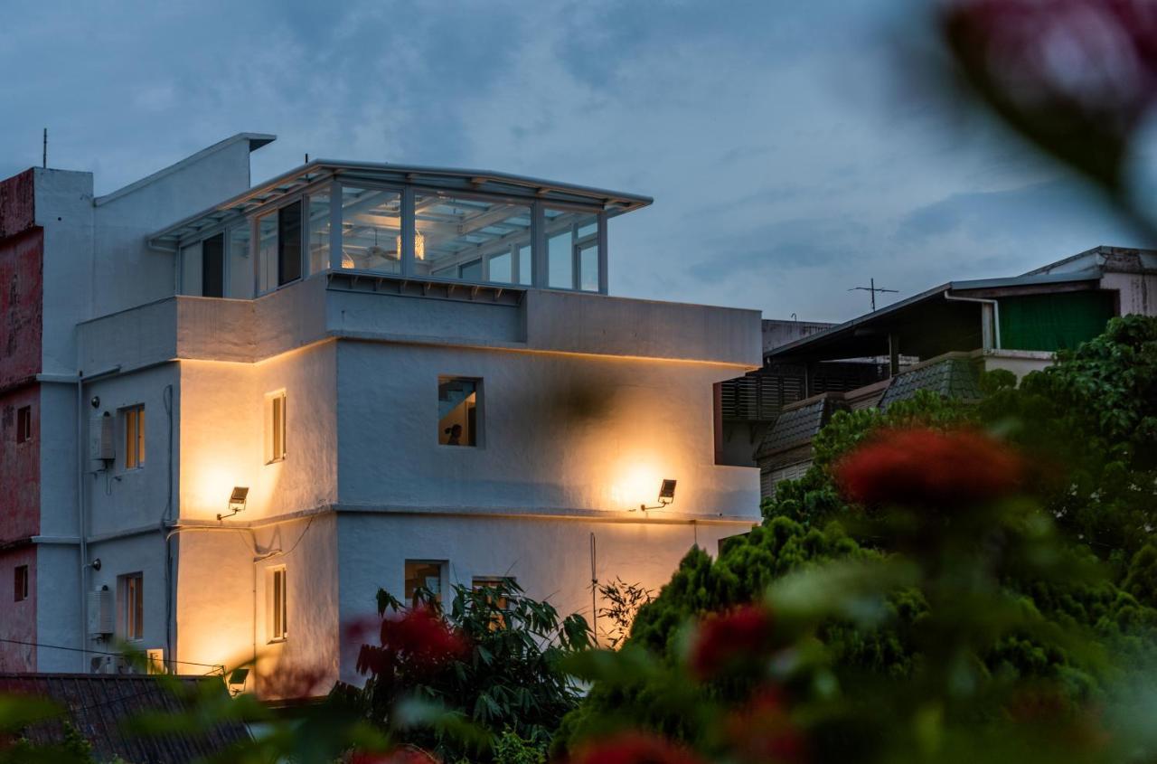 W3 Hostel Luodong Exterior photo