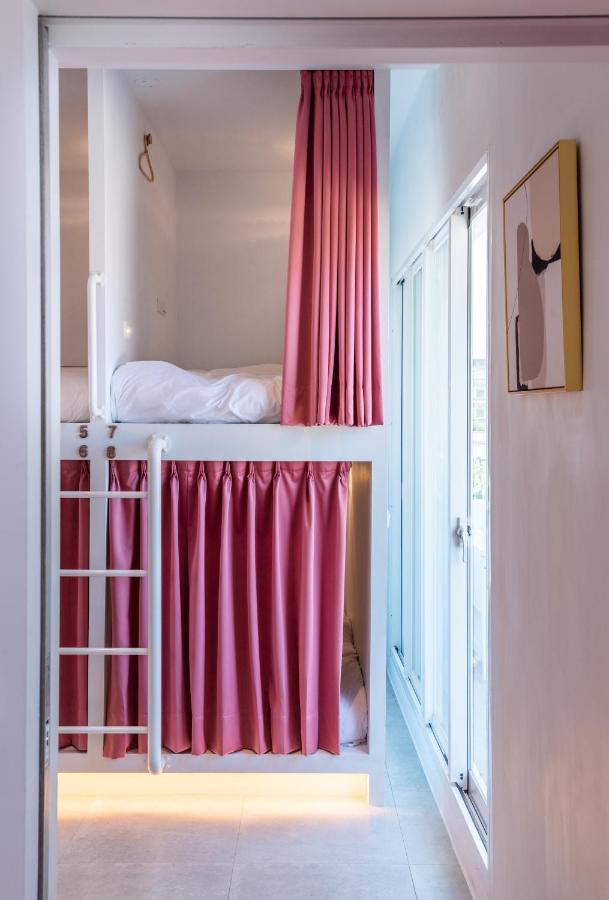 W3 Hostel Luodong Exterior photo